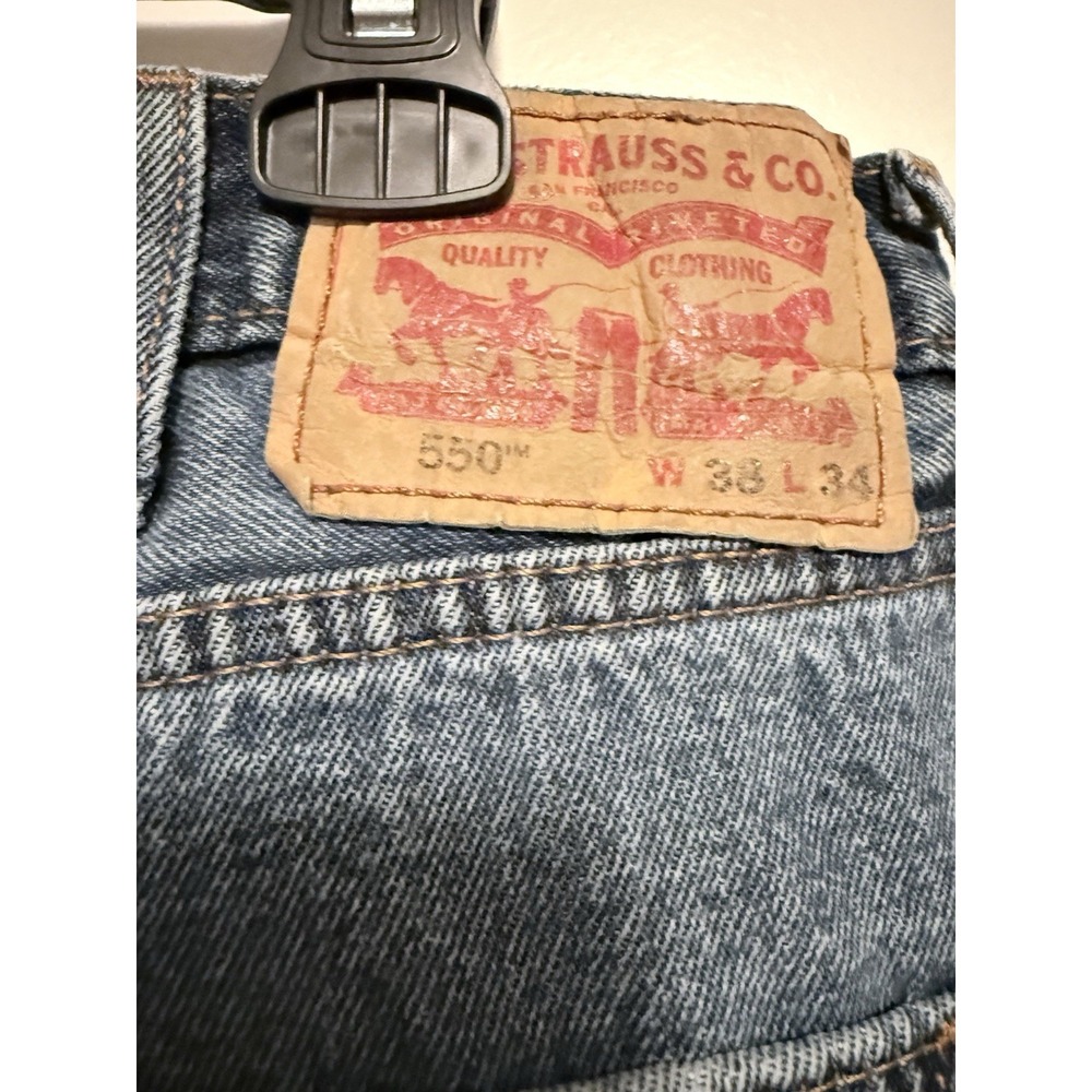 Levi's 550 Men's Relaxed Fit Jeans - Stonewash Blue 38x34 - Picture 2 of 3
